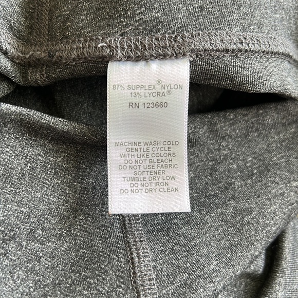 Splits59 flare leggings. - Picture 4 of 6